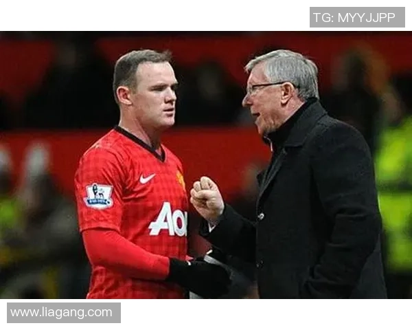 足球场上的钢铁巨人:揭秘那些令人畏惧的壮汉球星们的成长之路 足球场上的钢铁巨人:揭秘那些令人畏惧的壮汉球星们的成长之路