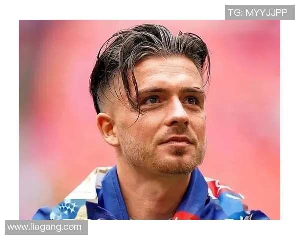 全球最帅的男足球星大盘点谁是球场上的颜值担当