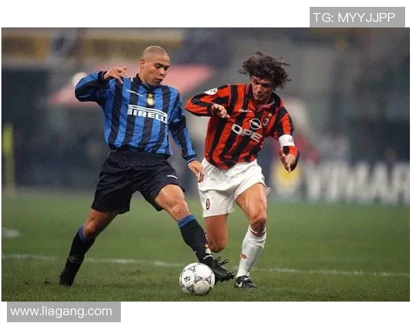 足球史上十大最具争议的丢球球星盘点与分析 足球史上十大最具争议的丢球球星盘点与分析